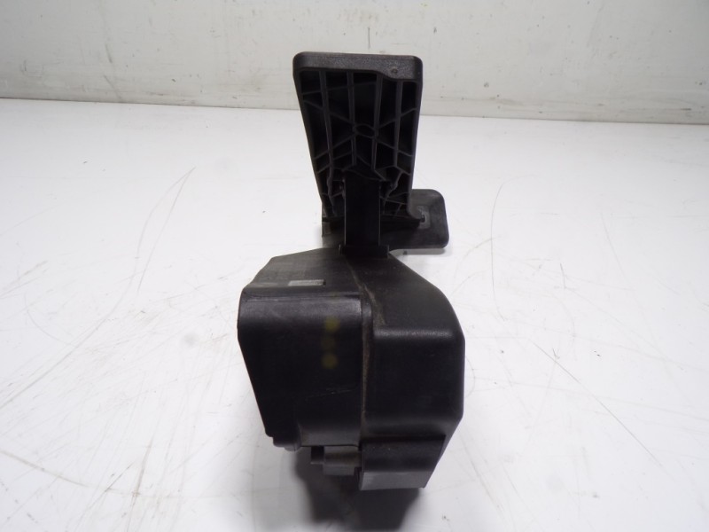 Recambio de potenciometro pedal para bmw serie 1 berlina (e81/e87) 116d referencia OEM IAM 35406889819 6PV00937920 