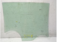 Recambio de cristal puerta trasero izquierdo para dacia sandero 0.9 tce referencia OEM IAM    2