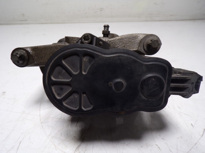 Recambio de pinza freno trasera izquierda para peugeot 5008 1.2 12v e-thp referencia OEM IAM 1608999580  