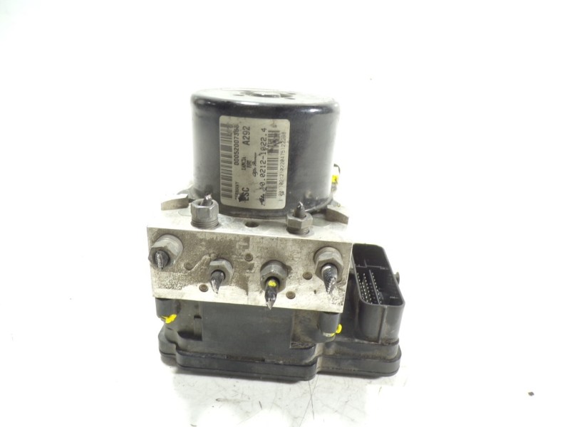 Recambio de abs para opel combo d 1.3 16v cdti referencia OEM IAM 95517800 10096116363 10096116363