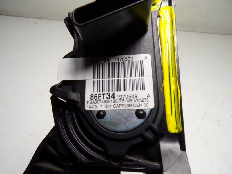 Recambio de potenciometro pedal para peugeot 5008 1.2 12v e-thp referencia OEM IAM 9674829180 9674829180 