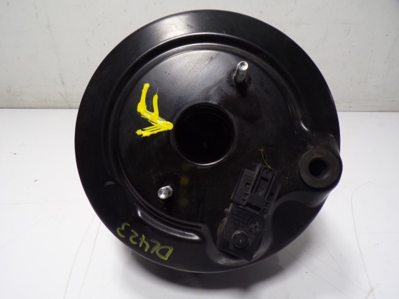 Recambio de servofreno para bmw serie 1 berlina (e81/e87) 116d referencia OEM IAM 34336789773 678804102 