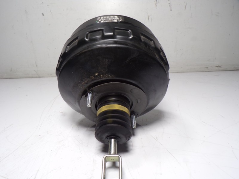 Recambio de servofreno para bmw serie 1 berlina (e81/e87) 116d referencia OEM IAM 34336789773 678804102 