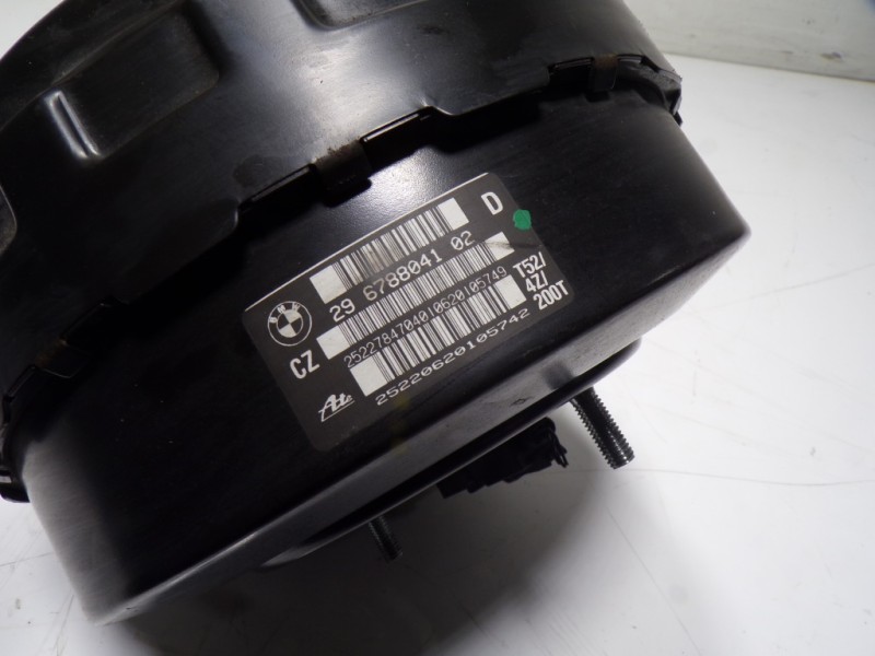 Recambio de servofreno para bmw serie 1 berlina (e81/e87) 116d referencia OEM IAM 34336789773 678804102 