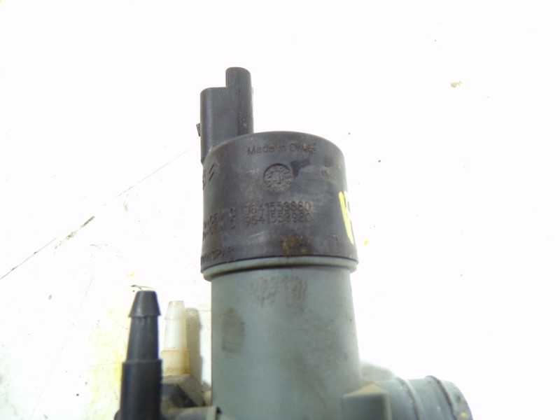 Recambio de bomba limpia para nissan micra (k13) 1.2 cat referencia OEM IAM 28920BU010 9641553880 