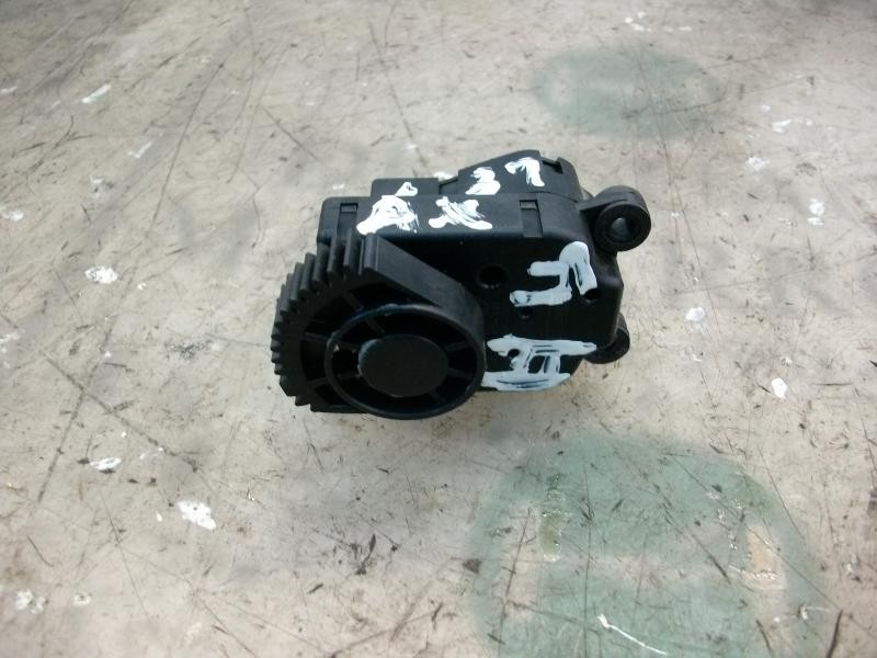 Recambio de motor apertura trampillas climatizador para ford focus c-max (cap) trend (d) referencia OEM IAM   