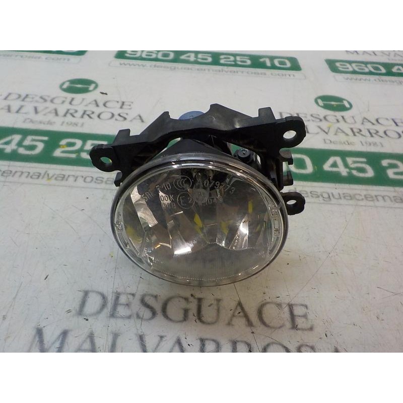 Recambio de faro antiniebla derecho para dacia duster basis 4x2 referencia OEM IAM 261500097R  