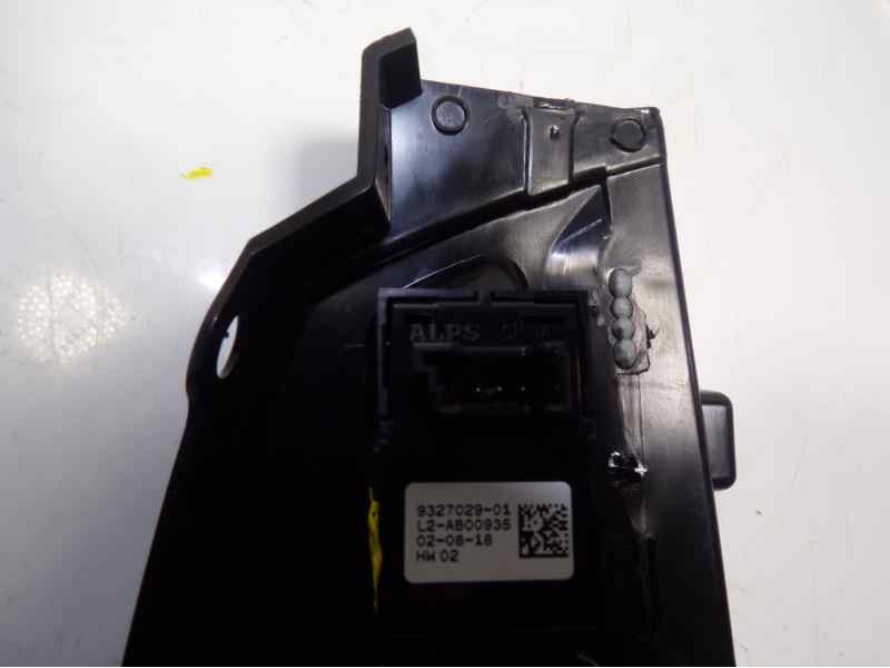 Recambio de mando elevalunas delantero izquierdo para bmw serie x3 (g01) xdrive20d referencia OEM IAM 61316832729 9327029 683272