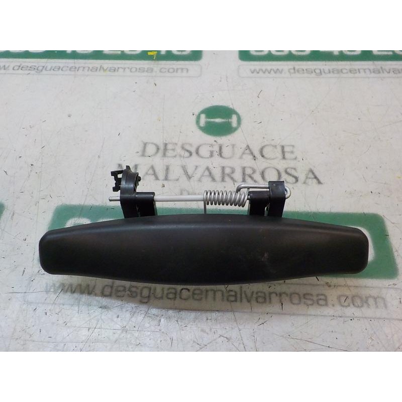 Recambio de maneta exterior delantera derecha para dacia duster basis 4x2 referencia OEM IAM 806067380R  