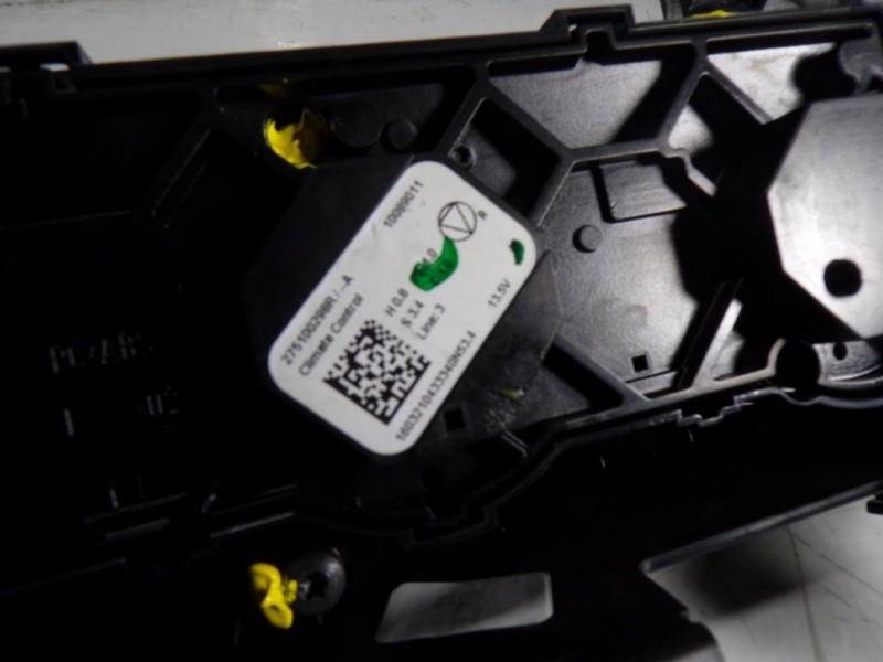 Recambio de mando climatizador para dacia sandero 0.9 tce referencia OEM IAM  275100298R 