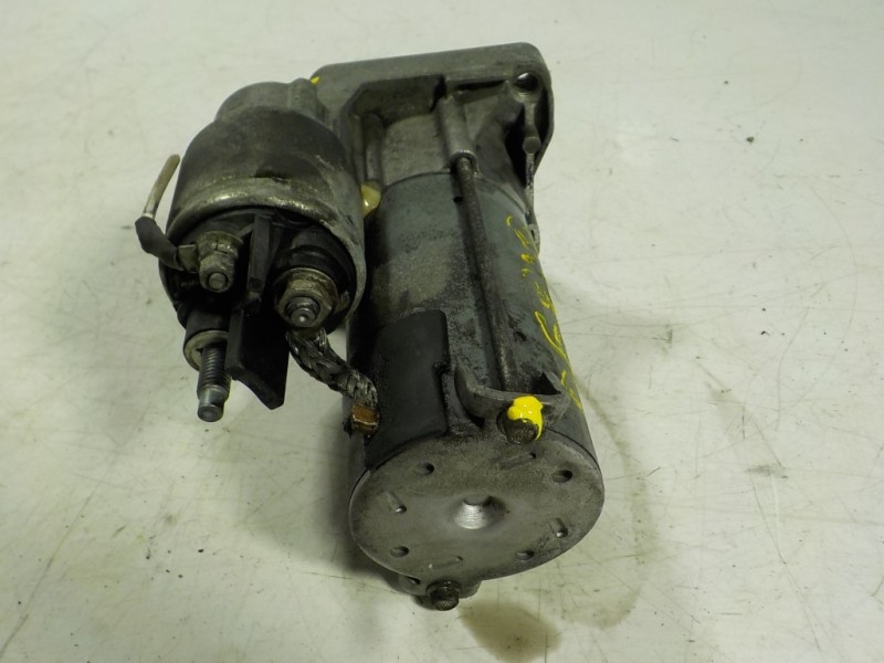 Recambio de motor arranque para renault clio iii 1.5 dci diesel fap referencia OEM IAM  233003329R 