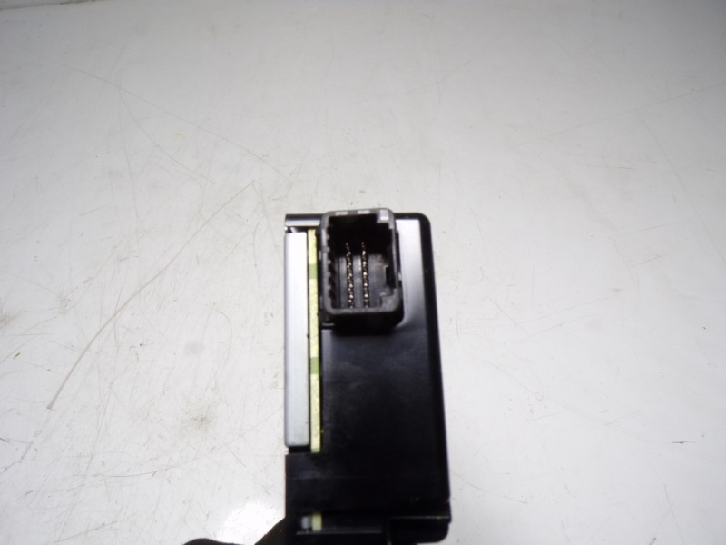 Recambio de modulo electronico para toyota auris touring sports (e18) hybrid active referencia OEM IAM 8976002151 8976002151 