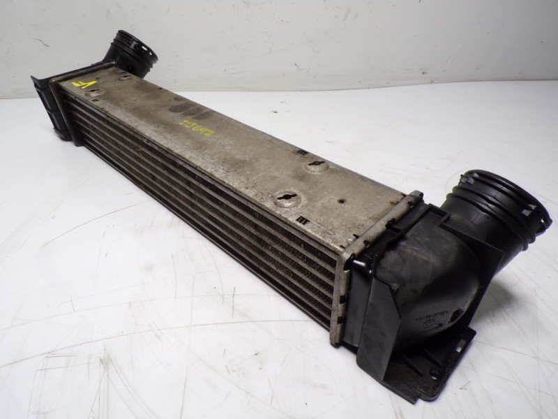 Recambio de intercooler para bmw serie 3 berlina (e90) 2.0 16v diesel cat referencia OEM IAM 17517524916 3093796 