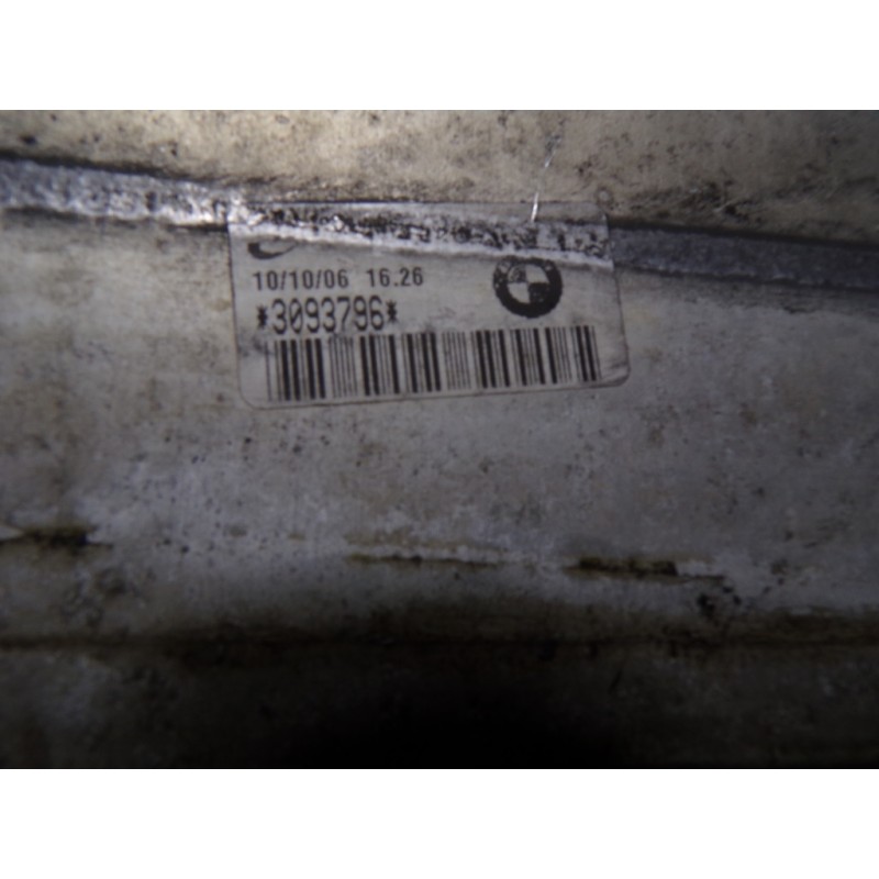 Recambio de intercooler para bmw serie 3 berlina (e90) 2.0 16v diesel cat referencia OEM IAM 17517524916 3093796 