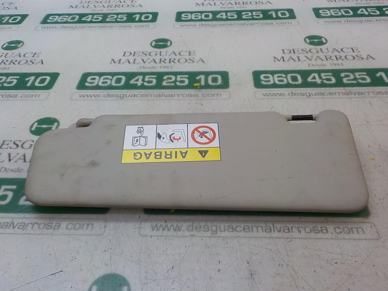 Recambio de parasol derecho para dacia duster basis 4x2 referencia OEM IAM 964004591R  