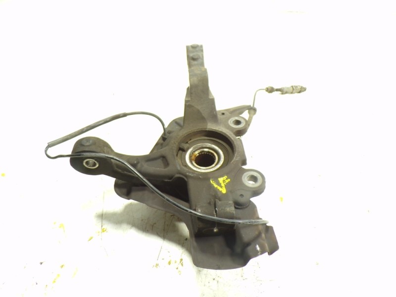 Recambio de mangueta delantera izquierda para opel combo d 1.3 16v cdti referencia OEM IAM 95511332  