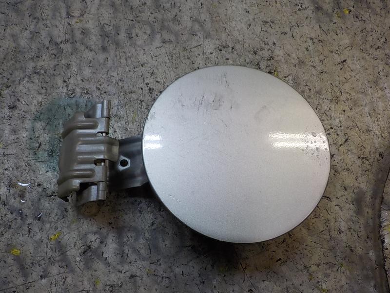 Recambio de tapa combustible para toyota auris 2.0 d-4d cat referencia OEM IAM 7735012480  