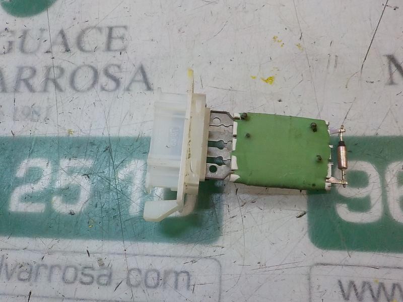 Recambio de resistencia calefaccion para dacia duster basis 4x2 referencia OEM IAM 6001551674  