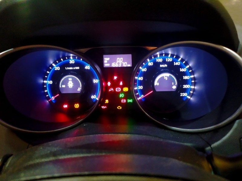 Recambio de cuadro instrumentos para hyundai ix35 1.7 crdi cat referencia OEM IAM 940092Y760 940092Y760 