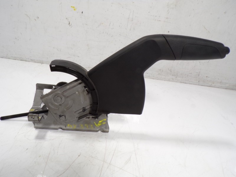 Recambio de palanca freno de mano para dacia sandero 0.9 tce referencia OEM IAM  360101927R 