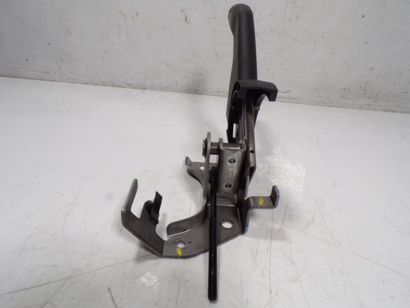 Recambio de palanca freno de mano para dacia sandero 0.9 tce referencia OEM IAM  360101927R 