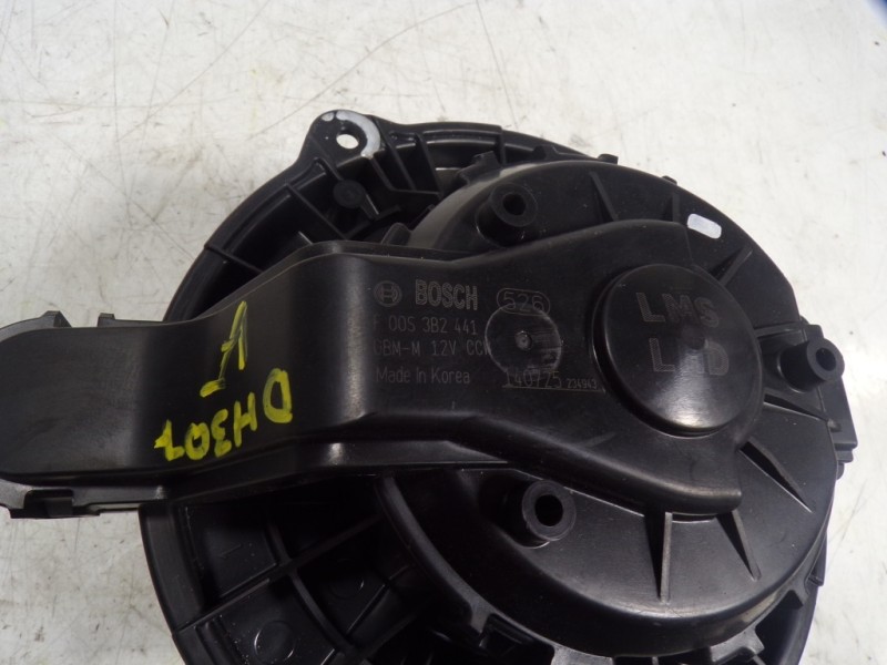 Recambio de motor calefaccion para hyundai ix35 1.7 crdi cat referencia OEM IAM 971132Y000 F00S3B2441 