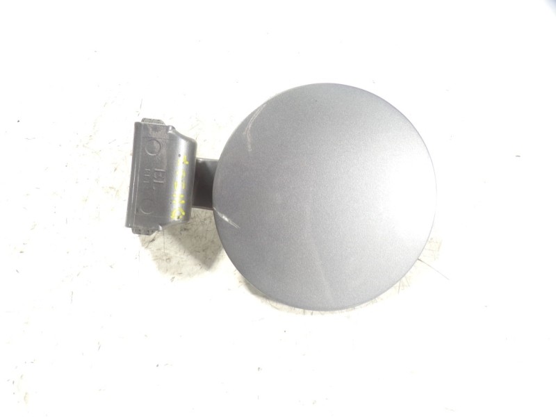 Recambio de tapa combustible para hyundai ix35 1.7 crdi cat referencia OEM IAM 695102Y000  