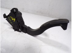 Recambio de potenciometro pedal para dacia sandero 0.9 tce referencia OEM IAM  180100912R  2