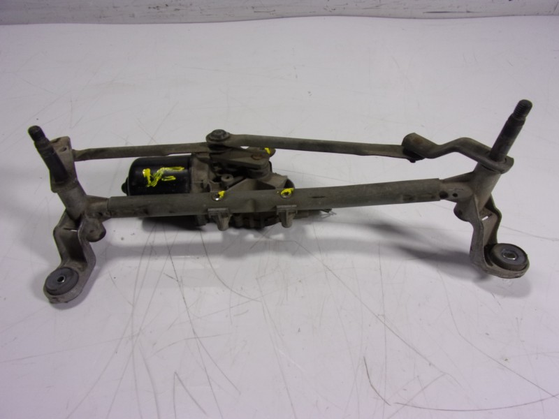 Recambio de motor limpia delantero para renault twingo iii 1.0 sce referencia OEM IAM 288009065R A4538200040 