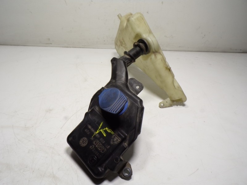 Recambio de deposito limpia para audi a4 ber. (b8) 2.0 16v tdi referencia OEM IAM 8T0955453C 8T19554638 