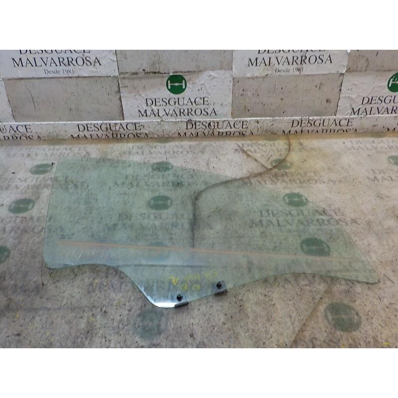 Recambio de cristal puerta delantero derecho para dacia duster 1.5 dci diesel fap cat referencia OEM IAM 8200733026  