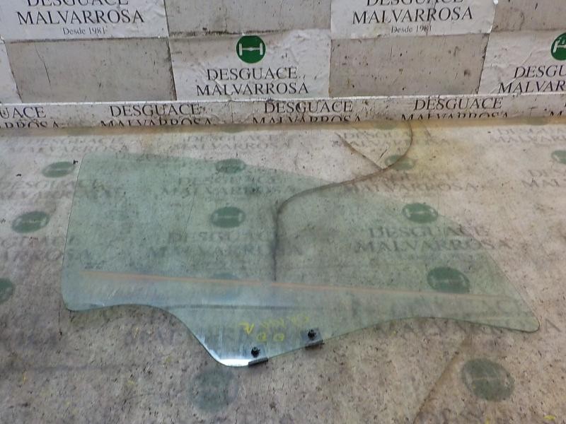 Recambio de cristal puerta delantero derecho para dacia duster 1.5 dci diesel fap cat referencia OEM IAM 8200733026  