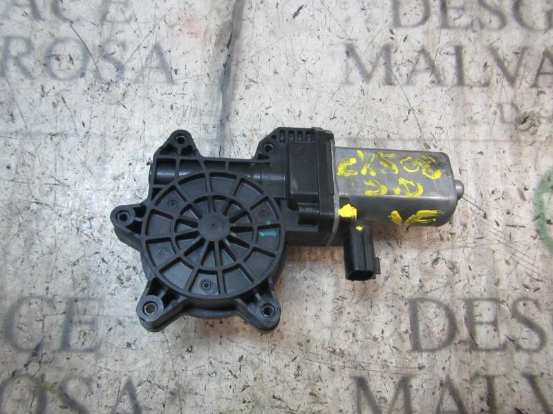 Recambio de motor elevalunas delantero derecho para dacia duster adventure referencia OEM IAM 807206838R 19035YY0078 