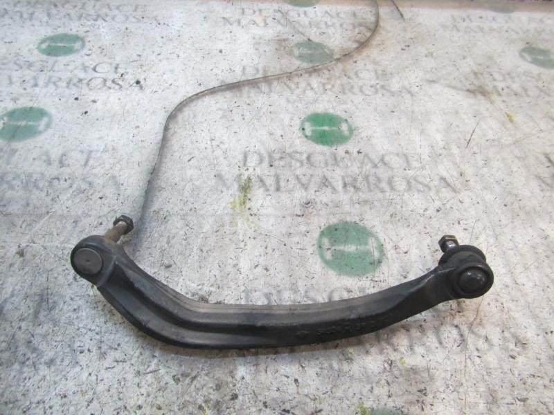 Recambio de brazo suspension superior delantero derecho para nissan primera berlina (p12) acenta referencia OEM IAM 54524AV601  