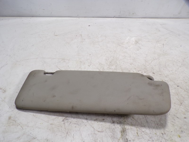 Recambio de parasol izquierdo para audi a3 (8p) 1.6 16v fsi referencia OEM IAM 8P0857551A9V4  