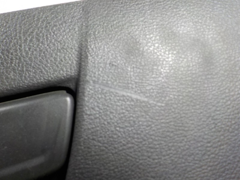 Recambio de guantera para ford focus lim. 1.6 tdci cat referencia OEM IAM 2228447  