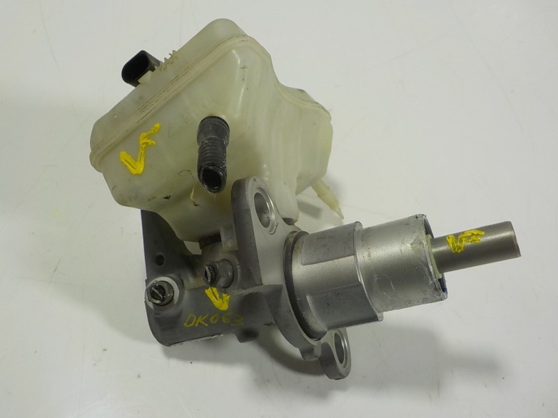 Recambio de bomba freno para audi a4 ber. (b8) 2.0 16v tdi referencia OEM IAM 4G2611021  