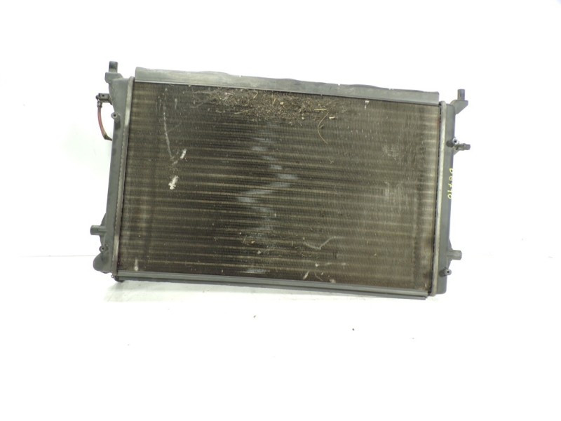 Recambio de radiador agua para audi a3 (8p) 1.6 16v fsi referencia OEM IAM 1K0121251P 1K0121251P 