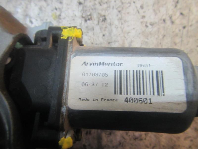 Recambio de elevalunas trasero izquierdo para nissan primera berlina (p12) acenta referencia OEM IAM 82701AV610  