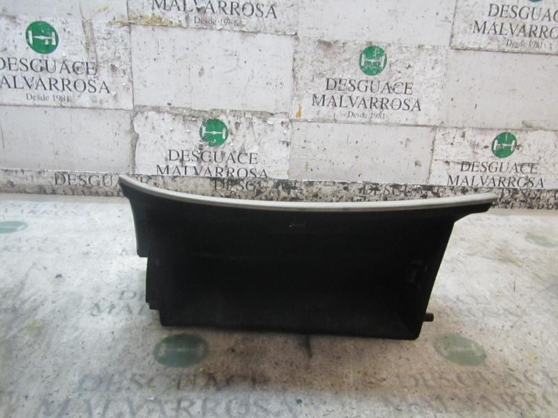 Recambio de guantera para nissan primera berlina (p12) acenta referencia OEM IAM 68500AV611  