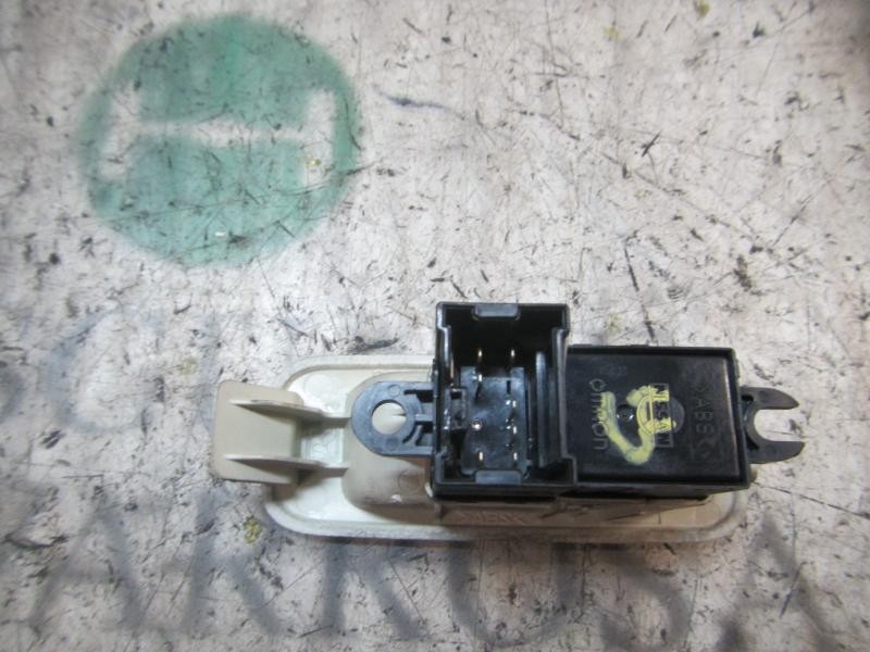 Recambio de mando elevalunas trasero derecho para nissan primera berlina (p12) acenta referencia OEM IAM 25411AV600  