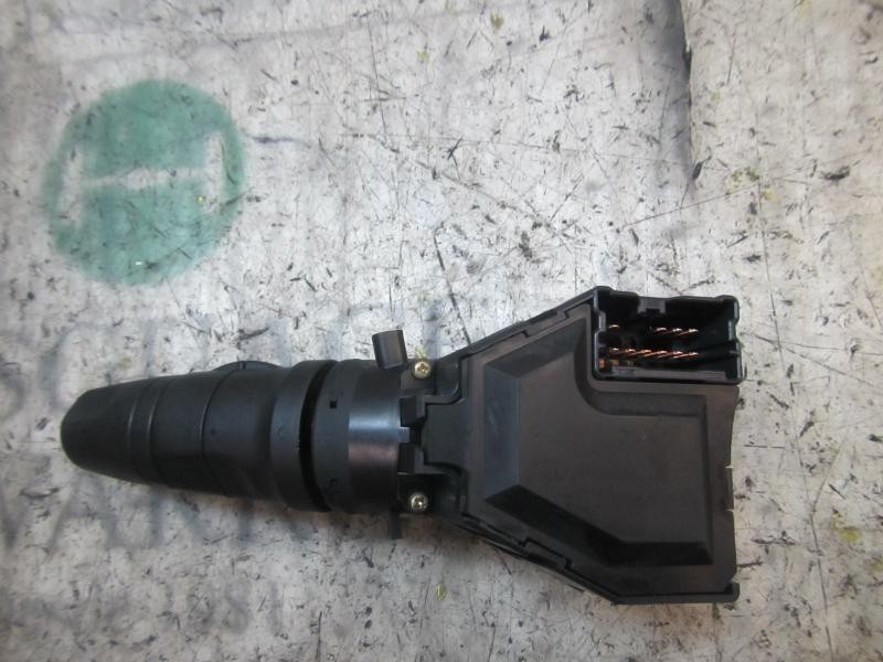 Recambio de mando limpia para nissan primera berlina (p12) acenta referencia OEM IAM 25260AV615  