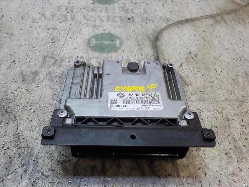 Recambio de centralita motor uce para seat ibiza (6j5) 1.4 tdi referencia OEM IAM 045906013AB 045906013AB 0281015433