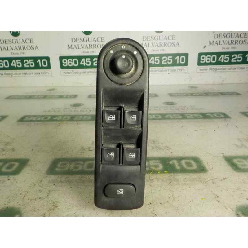 Recambio de mando elevalunas delantero izquierdo para renault captur 1.2 tce energy referencia OEM IAM 254118722R 254113300R 