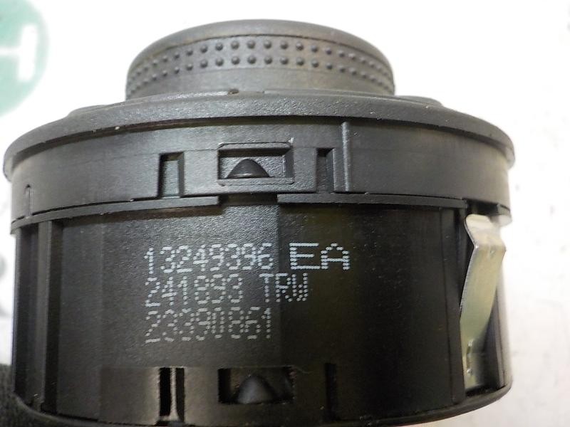 Recambio de mando luces para opel corsa d 1.3 16v cdti referencia OEM IAM   