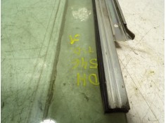 Recambio de cristal puerta trasero izquierdo para lexus is200 (ds2/is2) 2.2 d-cat referencia OEM IAM 6811453132   2