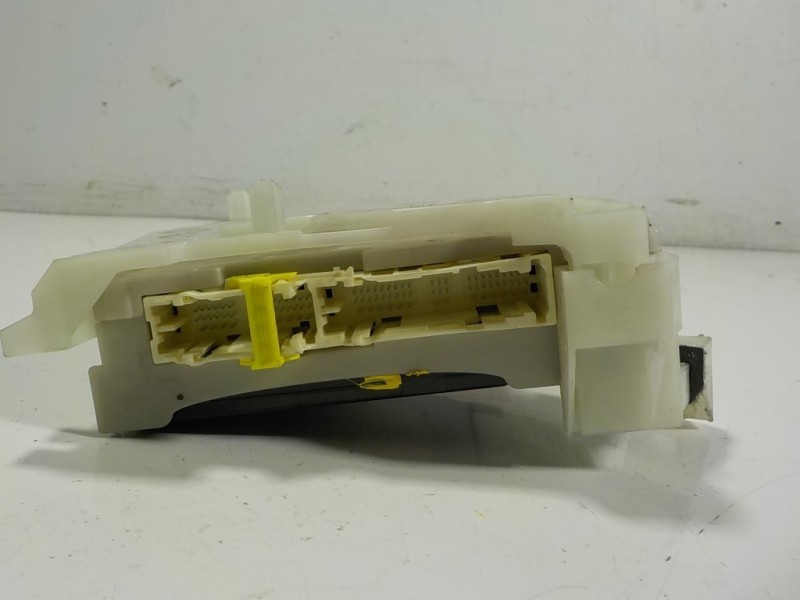 Recambio de modulo electronico para lexus ct 200h referencia OEM IAM 8922176010 8922176010 2380002762