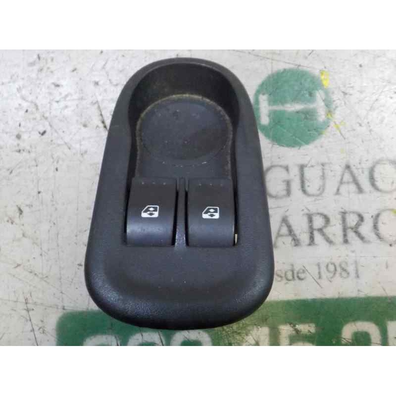 Recambio de mando elevalunas delantero izquierdo para renault kangoo 1.5 dci diesel fap referencia OEM IAM   