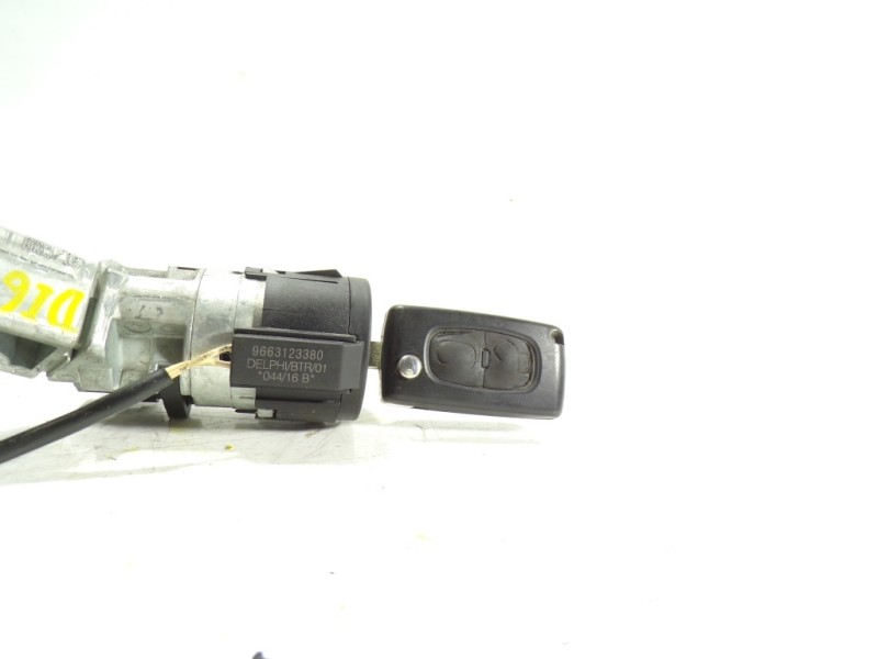 Recambio de antirrobo para peugeot 5008 2.0 blue-hdi fap referencia OEM IAM 4162KF 9663123380 