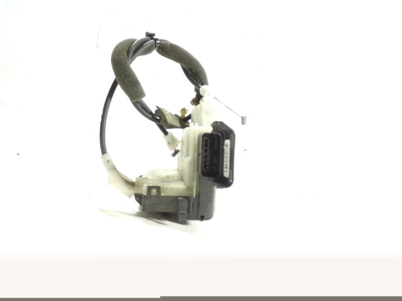 Recambio de cerradura puerta delantera derecha para peugeot 5008 2.0 blue-hdi fap referencia OEM IAM 9800623080  